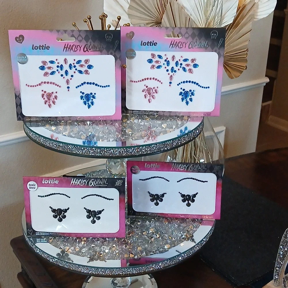 New 4pc Harley Quinn Face Gems Toxic Love / Pouts & Pigtails By Lottie London - Picture 7 of 17